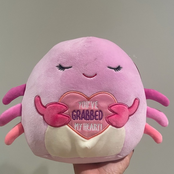 Valentine’s day Cailey Squishmallow Canadian Exclusive - Picture 1 of 1